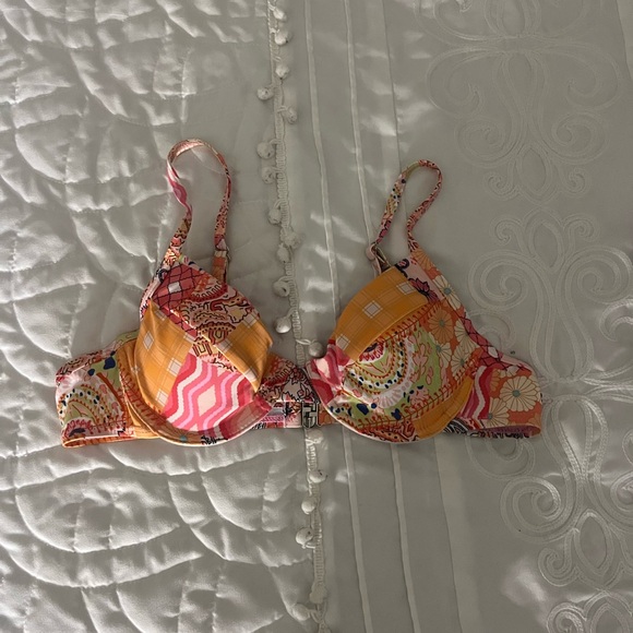 Bikini Bundle - Picture 8 of 10